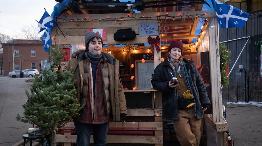 Sapin$ : Un film de Noël québécois qui n'essaie pas de vous passer un... sapin!